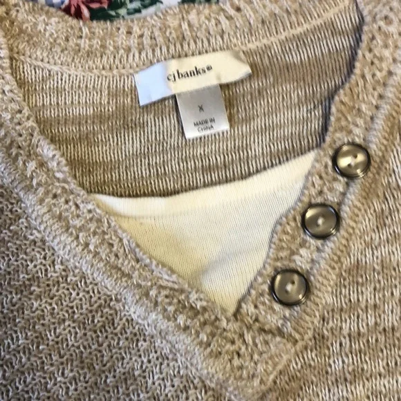 ⭐️ 5/$20 ⭐️ CJ Banks Sweater - Picture 2 of 5